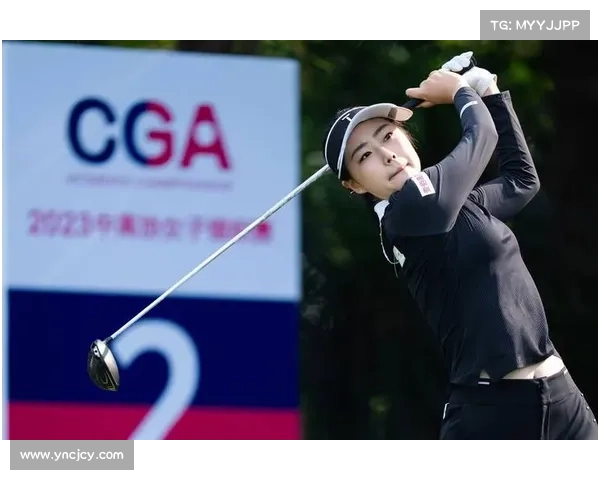 女子冲刺赛背后的坚持与荣耀展现力量与梦想的赛场传奇